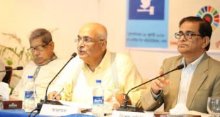 30981456220_8357249969_z