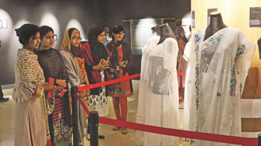 Visitors crowd the month-long muslin festival at Bangladesh National Museum in Dhaka yesterday. Photo: Star