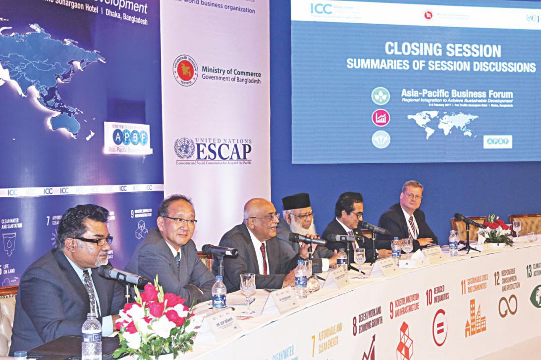 Third from left, Debapriya Bhattacharya, distinguished fellow of the Centre for Policy Dialogue, speaks at the concluding ceremony of the Asia Pacific Business Forum at the Sonargaon hotel in Dhaka yesterday. Mahbubur Rahman, president of the International Chamber of Commerce Bangladesh, is also seen. Photo: Star